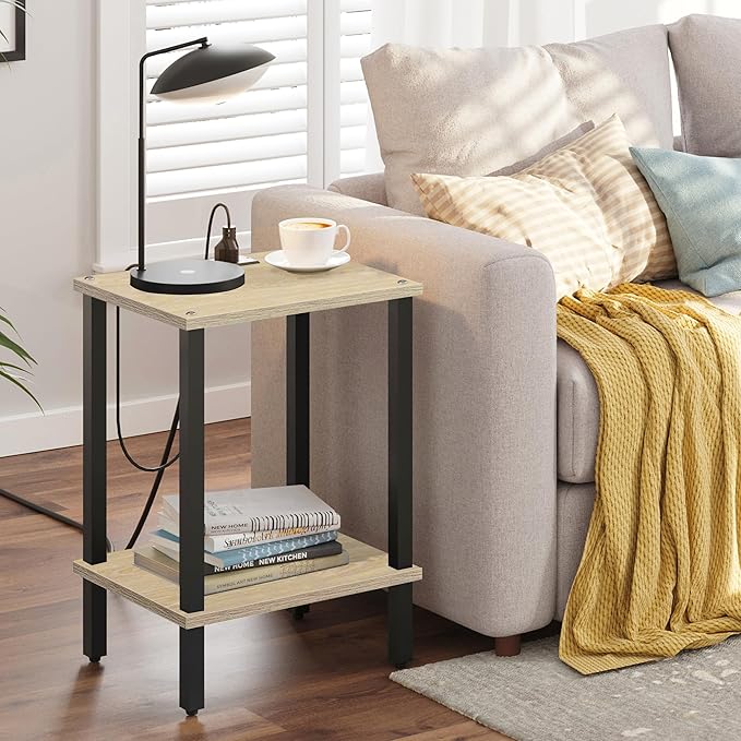 TUTOTAK End Table with Charging Station, Set of 2, Small Side Table with Outlets, Nightstand Bedside Table, 2-Tier Storage Shelf for Small Space, Living Room, Bedroom Oak TB01BO041