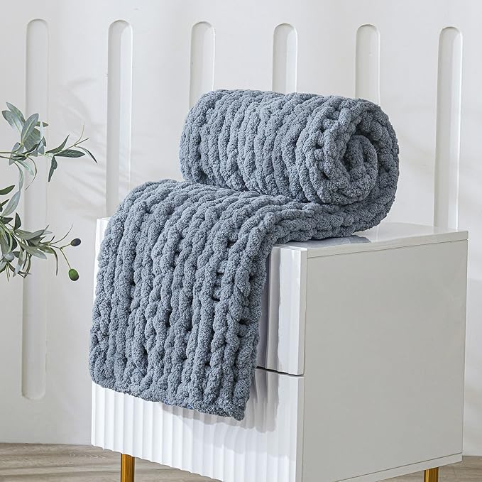 WESHIONGOO Chunky Knit Blanket Throw 40"×40" Knitted Throw Blankets for Couch Bed Fluffy Soft Blanket with Jumbo Chenille Yarn Thick 100% Handmade (Dusty Blue)