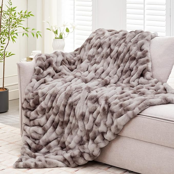 Ultra Soft Luxury Faux Fur Throw Blanket for Counch,Fuzzy Fluffy Plush Warm Cozy Elegant Wrinkled Blanket for Sofa Bedroom Living Room,（50"x60",Tie-dye Taupe）
