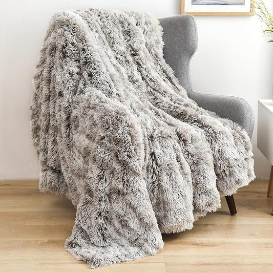 GONAAP Fuzzy Faux Fur Throw Blanket Frosty Grey Super Soft Cozy Plush Fuzzy Shaggy Blanket for Couch Sofa Bed (Frosty Grey, Throw(50"x60"))