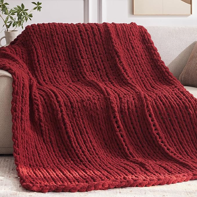 Chunky Knit Throw Blanket, 40''*50'' Knitted Throw Chenille Yarn for Bed Couch, Handmade Red Crochet Big Thick Blanket, Machine Washable Cute Comfy Blanket for Home Decor