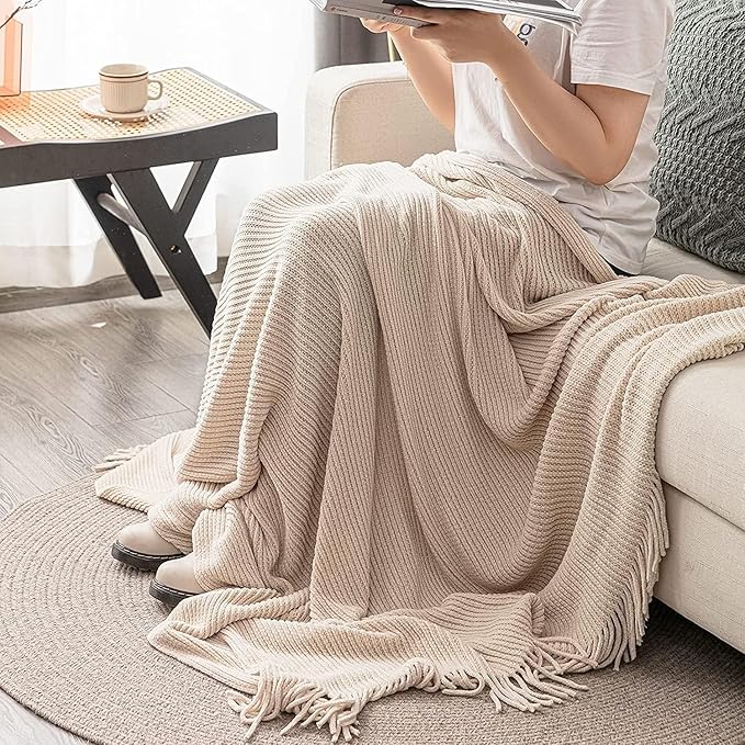 lifein Throw Blanket for Couch, Soft Boho Decor Bed Throw,Cozy White Chenille Knitted Small Farmhouse Lightweight Throw for Spring(White/Cream,60 * 80")