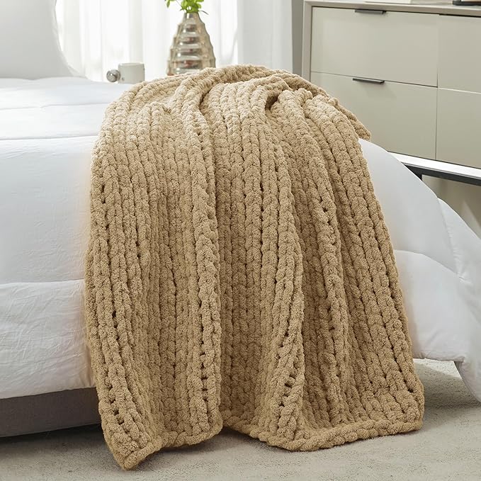 Amélie Home Chunky Knit Throw Blanket for Couch, Soft Chenille Crochet Blanket for Sofa, 50"x60", Beige