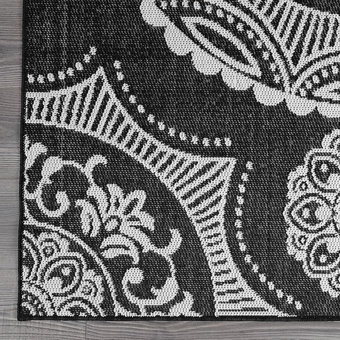 Medallion Outdoor Rug 6x9 Washable Outside Carpet for Indoor Patio Porch Waterproof Easy Cleaning Non Shedding Area Rugs Black 6 x 9