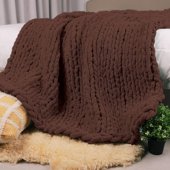 Carriediosa Chunky Knit Throw Blanket 60" X 80" Twin, 100% Hand Made Large Chenille Loop Yarn Soft Fluffy Throws for Couch Sofa Bed, Big Crochet Cozy Heavy Thick Cable Woven Blanket, Cocoa Brown