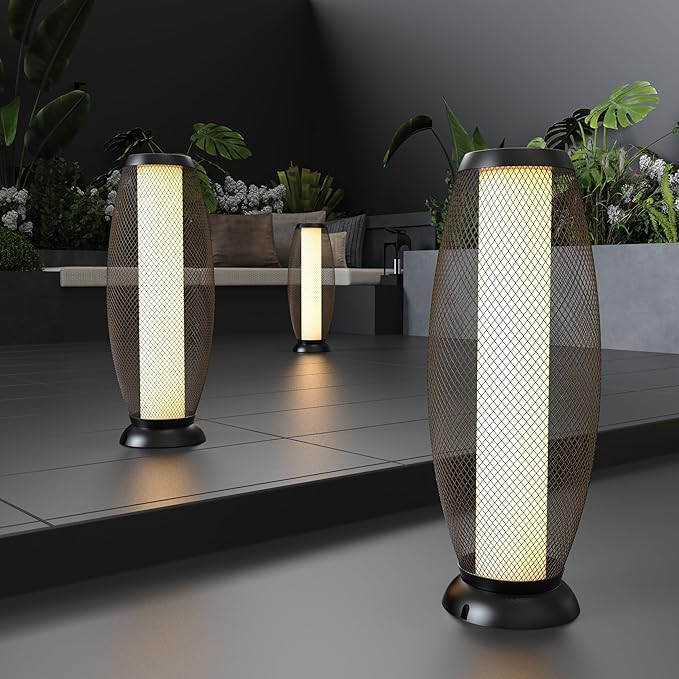 Patio Solar Light Flickering Flame Solar Lamps Hollow Out Waterproof Outdoor Lantern Metal Decorative Lights for Deck Porch Yard