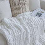 Maetoow Chenille Chunky Knit Blanket Throw （60×80 Inch）, Handmade Warm & Cozy Blanket Couch, Bed, Home Decor, Soft Breathable Fleece Banket, Christmas Thick and Giant Yarn Throws，White
