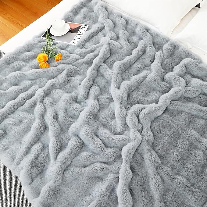 RYNGHIPY Faux Fur Throw Blanket Double Side Thick and Warm for Couch Plush Fluffy Faux Rabbit Fur Decoration for Sofa Chair and Bed Grey Winter Blanket (Grey, 51''x63'')
