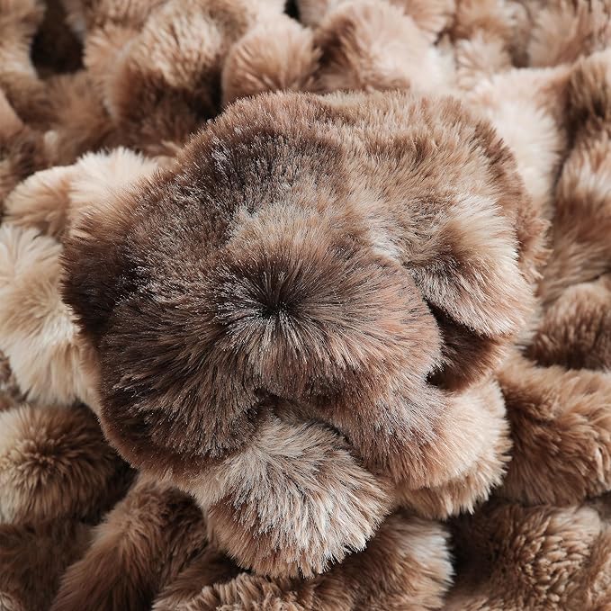 UKELER Plush Furry Throw Blanket Large Super Soft Fluffy Blankets Throws for Bed, Couch, Sofa, Office, Camping Plush Shaggy Faux Fur Blanket 60''x80'' Brown