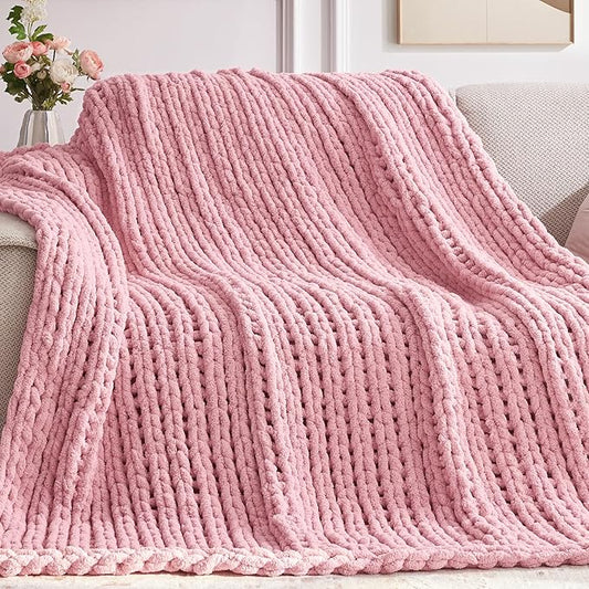 Chunky Knit Throw Blanket, 30''*40'' Knitted Throw Chenille Yarn for Bed Couch, Handmade Light Pink Crochet Big Thick Blanket, Machine Washable Cute Comfy Blanket for Home Decor