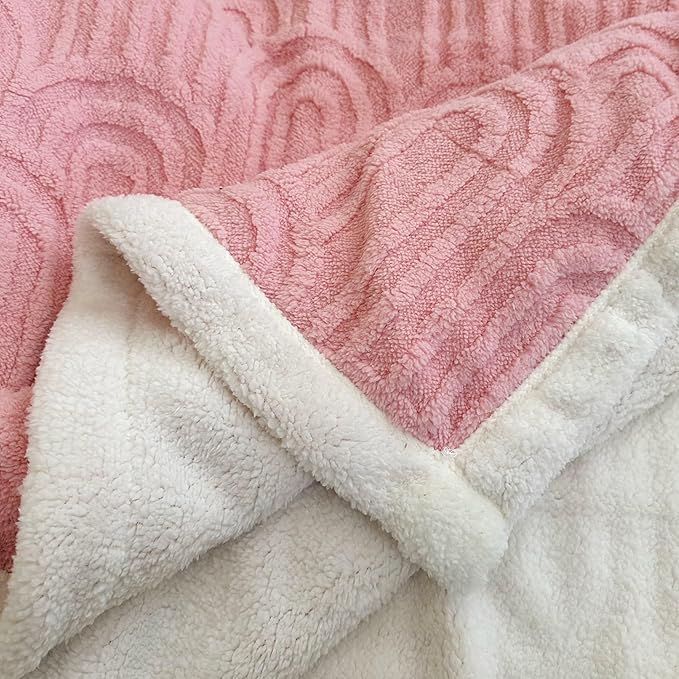 UKELER Sherpa Bed Blanket 80 × 90 inch, Ultra Soft Queen Size Throw Blanket for All Season, Cozy Plush Arch Fleece Blankets for Bedroom Living Room Dorm Hostel Sofa Camping, Coffee