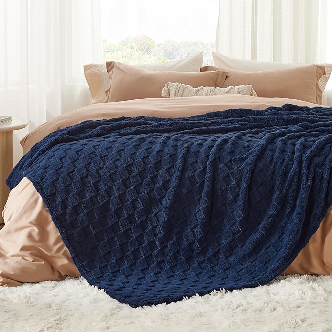 Bedsure GentleSoft Blankets Queen Size for Bed - Super Soft Cozy Blanket for Women Men Girls, Large Fuzzy Fleece Throw for Bedroom Decor, Navy Blue, 90x90 Inches