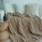Maetoow Chenille Chunky Knit Blanket Throw （60×80 Inch）, Handmade Warm & Cozy Blanket Couch, Bed, Home Decor, Soft Breathable Fleece Banket, Christmas Thick and Giant Yarn Throws, Khaki