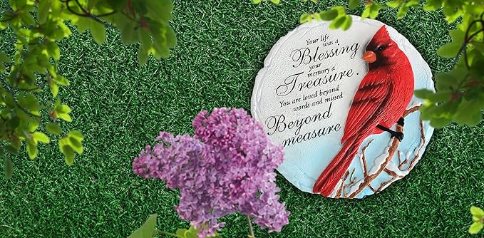 Spoontiques - Garden Décor - Cardinal Stepping Stone - Decorative Stone for Garden