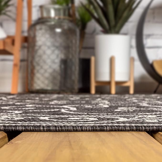 JONATHAN Y Vintage Filigree Indoor Outdoor Octagon Area Rug 5 Ft Black/Gray, Charleston Textured Weave for Backyard, Patio, Porch, Easy-Cleaning, High Traffic, Pet-Friendly, Non-Shedding SMB106G-5TGN