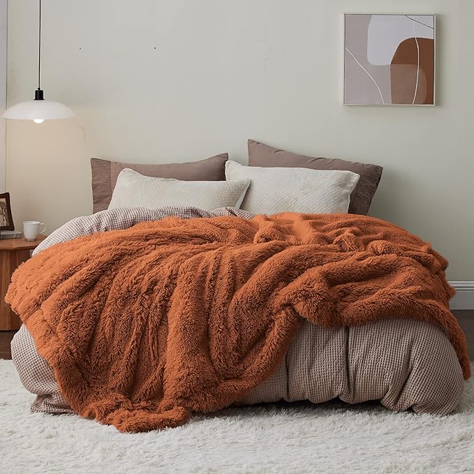 Bedsure GentleSoft Fluffy Burnt Orange King Size Blanket for Bed, Thick Soft Sherpa Faux Fur Fleece Bedding Fuzzy Plush Winter Warm Heavy Large King Blanket, Cozy Orange Gifts for Men Women, 108x90