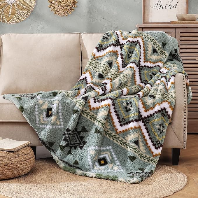 CASAAGUSTO Boho Sherpa Throw Blanket, Aztec Throw Blanket,Ultra Soft, Warm, Cozy, Plush, Thick Fleece Blanket for Couch, Bed, Sofa (Olive Green 50 * 60 Inch)