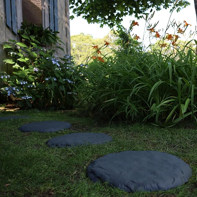 Ei Circular 15.5” Stepping Stones with Ground Stakes - Home or Garden Step Stones for Outdoor Walkway or Pathway Pavers - Resin Material (4, Light Grey Stone)