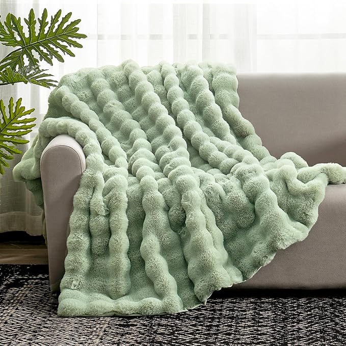 Cozy Bliss Faux Fur Throw Blanket for Couch, Fuzzy Soft Plush Thick Bubble Blanket for Sofa Bedroom Living Room, 60 * 80 Inches Sage Green
