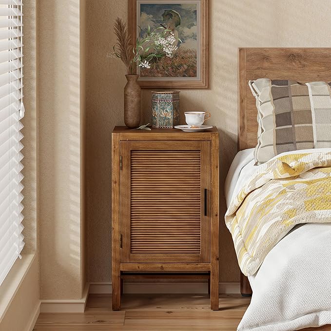 1 Door Farmhouse Nightstand, Rustic Slat Door Cabinet with 2 Shelves, Accent End Table with Storage for Bedroom, Brown