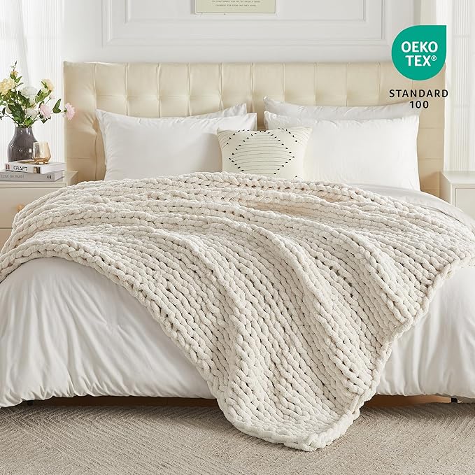 Carriediosa Chunky Knit Throw Blanket 50" X 60", 100% Hand Made Large Chenille Loop Yarn Soft Fluffy Throws for Couch Sofa Bed, Big Crochet Cozy Heavy Thick Cable Woven Blankets, Cream White