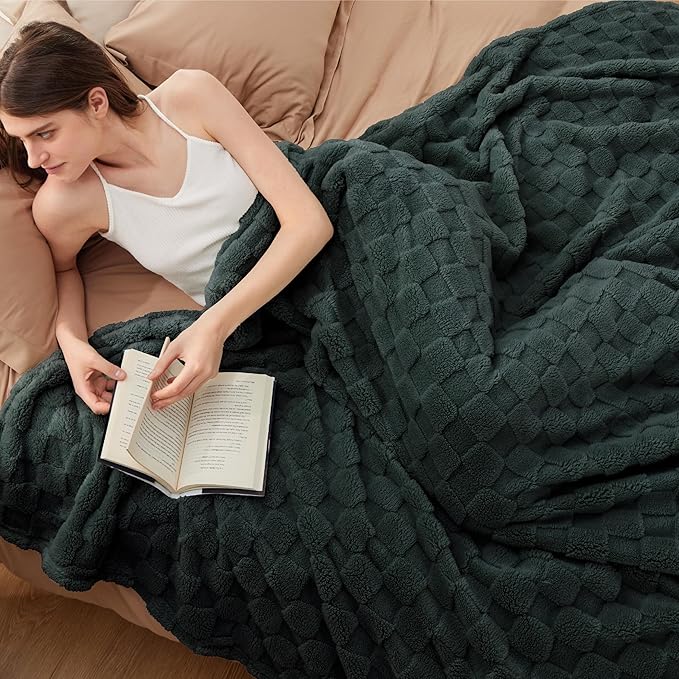 Bedsure GentleSoft Blankets Queen Size for Bed - Super Soft Cozy Blanket for Women Men Girls, Large Fuzzy Fleece Throw for Bedroom Decor, Dark Green, 90x90 Inches