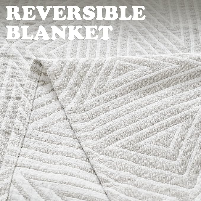 jinchan Boho 100% Cotton Blanket Muslin Twin Size 60x80 Inches Lightweight 3-Layer Geometric Triangle Striped Reversible Quilt Throw Soft Breathable Comfy All Seasons for Couch Bed Decor, Light Grey