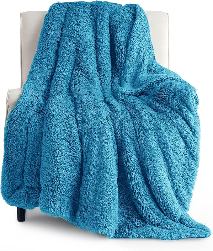 Bedsure GentleSoft Fuzzy Sherpa Faux Fur Twin Blanket Bright Blue Cozy Gifts for Women Men, Soft Fleece Plush Warm Minky Thick Blanket Twin Size for Bed, Blue Room Decor Dorm Essentials Gifts, 60x80