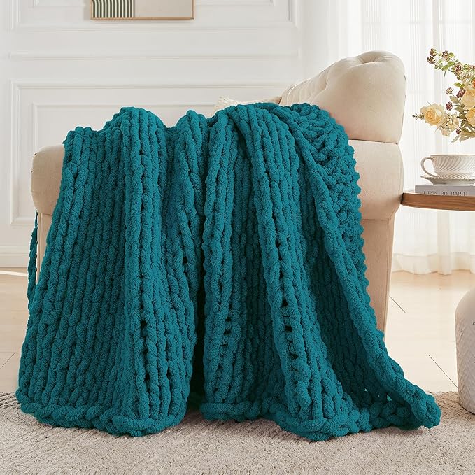 Carriediosa Chunky Knit Throw Blanket 60" X 80" Twin, 100% Hand Made Large Chenille Loop Yarn Soft Fluffy Throws for Couch Sofa Bed, Big Crochet Cozy Heavy Thick Cable Woven Blankets, Teal