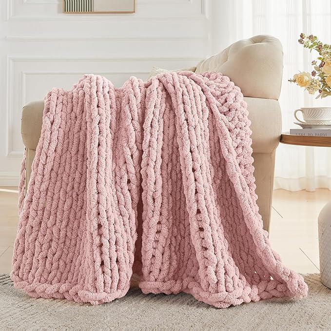 Carriediosa Chunky Knit Throw Blanket 60" X 80" Twin, 100% Hand Made Large Chenille Loop Yarn Soft Fluffy Throws for Couch Sofa Bed, Big Crochet Cozy Heavy Thick Cable Woven Blankets, Dusty Pink