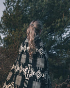 Inca Aztec Throw, Queen, King Blanket | Southwest Indian Navajo Boho Style | Native Cover for Camping, Bedding, Couch, Vanlife | Faux Alpaca, Lightweight, Hypoallergenic (Obsidian Black, Queen)