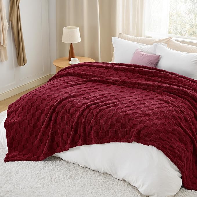 Bedsure GentleSoft King Size Blanket for Bed - Super Soft Cozy Blankets for Women Men Girls, Large Fuzzy Fleece Throw for Bedroom Decor, Red,108x90 Inches