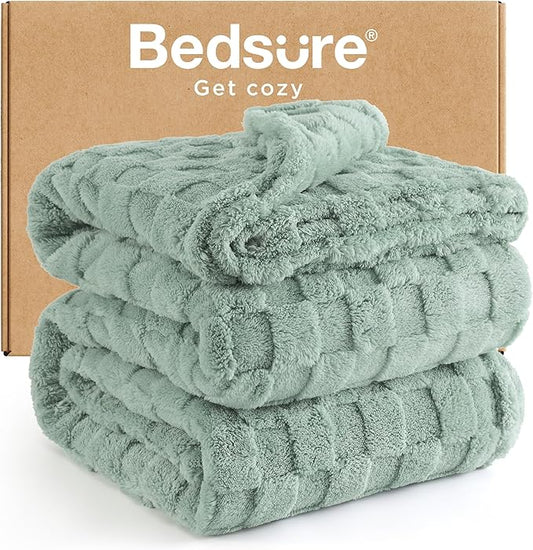 Bedsure GentleSoft King Size Blanket for Bed - Super Soft Cozy Blankets for Women Men Girls, Large Fuzzy Fleece Throw for Bedroom Decor, Sage Green,108x90 Inches