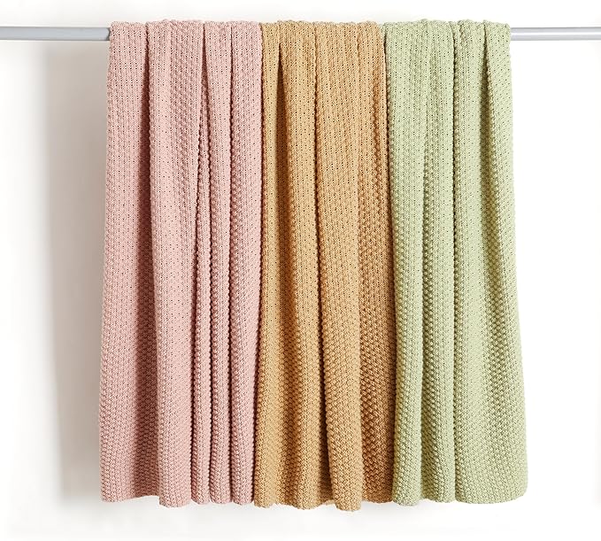Amazon Basics Chunky Cable Knit Throw Blanket for Couch, Sofa, Bed, Lightweight Soft Cozy, Sage Green, 50"x 60"