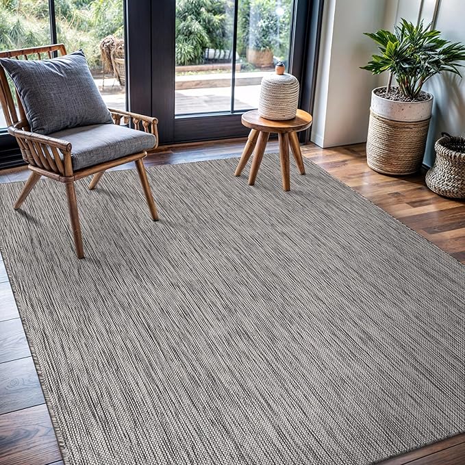 CAMILSON Outdoor Rug 5x7 Modern Area Rugs for Indoor and Outdoor Patios and Porches - Waterproof, Washable, Non-Shedding, Easy-to-Clean Outside Carpet (5 x 7, Solid - Silver Gray)
