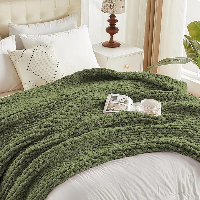 Carriediosa Chunky Knit Throw Blanket 60" X 80" Twin, 100% Hand Made Large Chenille Loop Yarn Soft Fluffy Throws for Couch Sofa Bed, Big Crochet Cozy Heavy Thick Cable Woven Blankets, Olive Green