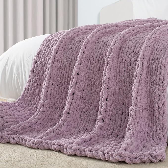 Carriediosa Chunky Knit Throw Blanket 60" X 80" Twin, 100% Hand Made Large Chenille Loop Yarn Soft Fluffy Throws for Couch Sofa Bed, Big Crochet Cozy Heavy Thick Cable Woven Blankets, Purple