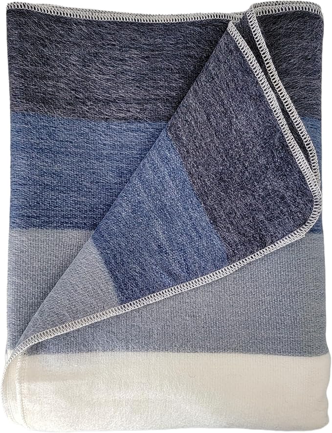 LATITUDE ZERO Alpaca Wool Throw Blanket | Warm, Ultra-Soft, Breathable, Non-Itchy Blanket-Throw | Hypoallergenic and Beautiful Fabric (Blue)