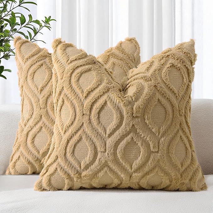 decorUhome Throw Pillow Covers 22x22 Inch Set of 2, Soft Plush Decorative Faux Fur Light Brown Solid Couch Pillow Covers, Accent Farmhouse Neutral Square Euro Pillow Cases for Sofa Bed Living Room