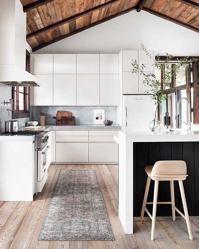 Loloi Layla Collection LAY-06 Taupe/Stone 2'-6" x 7'-6" .13" Thick Runner Rug, Soft, Durable, Vintage Inspired, Distressed, Low Pile, Non-Shedding, Easy Clean, Printed, Living Room Rug