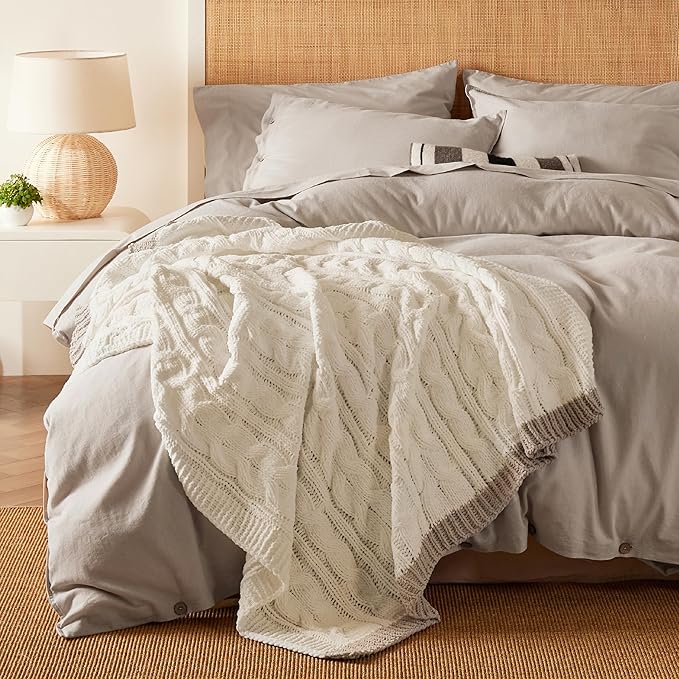 Bedsure Cable Knit Twin Blanket for Couch Bed - Breathable Chenille Chunky Knit Twin Blanket for Decorative Gift, GentleSoft Cozy and Warm for Winter and All Seasons, Cream, 60x80 Inches