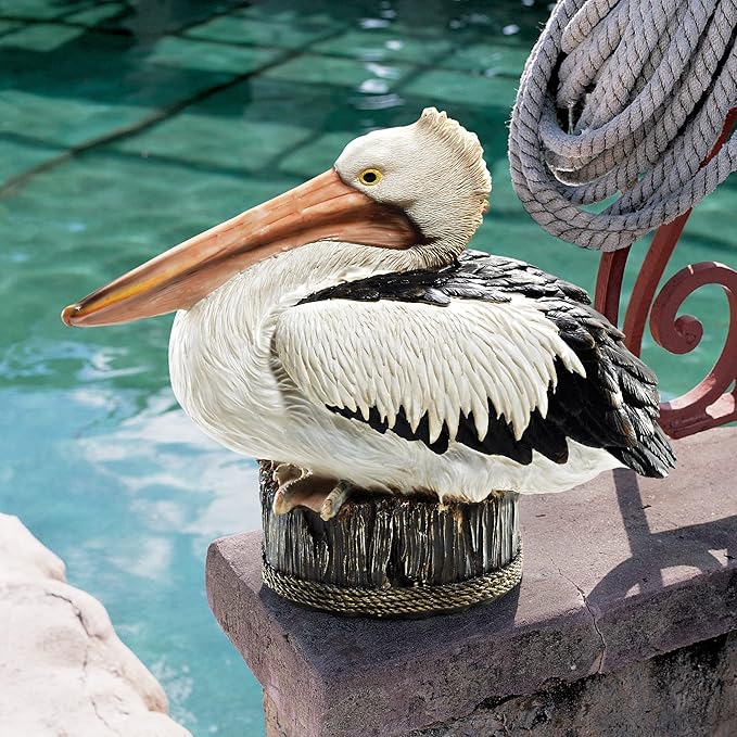 Design Toscano Dock of the Bay Pelican Statue