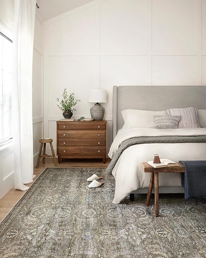 Loloi Layla Collection LAY-13 Antique/Moss 9'-6" x 14' .13" Thick Area Rug, Soft, Durable, Vintage Inspired, Distressed, Low Pile, Non-Shedding, Easy Clean, Printed, Living Room Rug