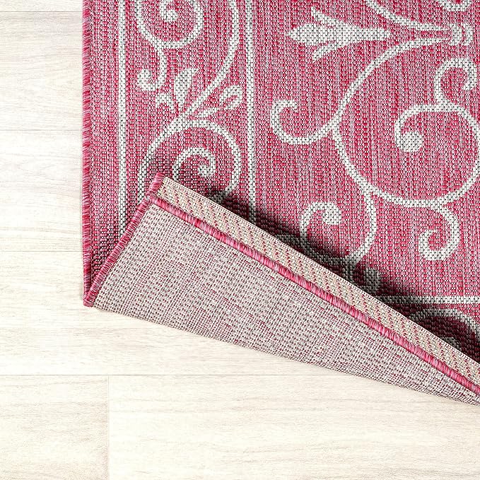JONATHAN Y Vintage Filigree Indoor Outdoor Square Area Rug 5X5 Fuchsia/Light Gray, Charleston Textured Weave for Backyard, Patio, Porch, Easy-Cleaning, Pet-Friendly, Non-Shedding (SMB106J-5SQ)