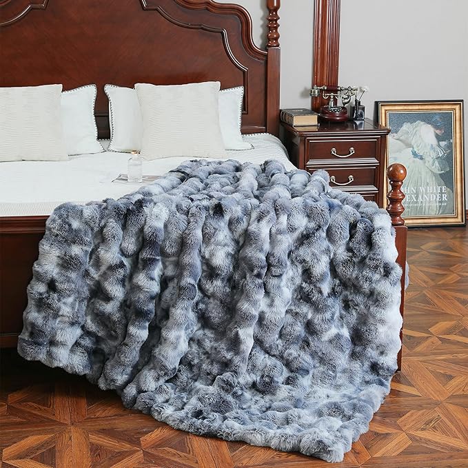 UKELER Soft Faux Fur Throw Blanket 60''x80'', Large Dark Grey Reversible Shaggy Blanket Plush Thick Fluffy Blankets Throws for Bed, Couch, Sofa, Office, Camping