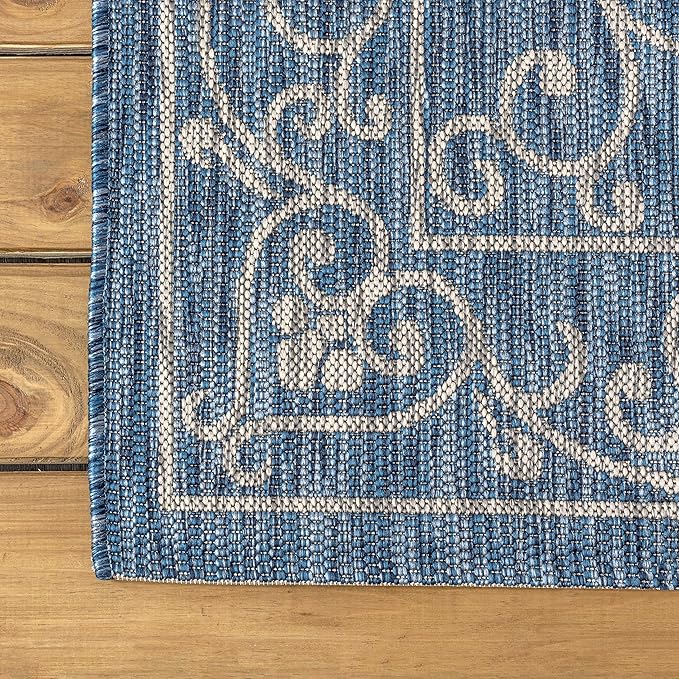 JONATHAN Y Vintage Filigree Indoor Outdoor Round Area Rug 5 Ft Navy/Gray, Charleston Textured Weave for Backyard, Patio, Porch, Easy-Cleaning, High Traffic, Pet-Friendly, Non-Shedding (SMB106D-5R)