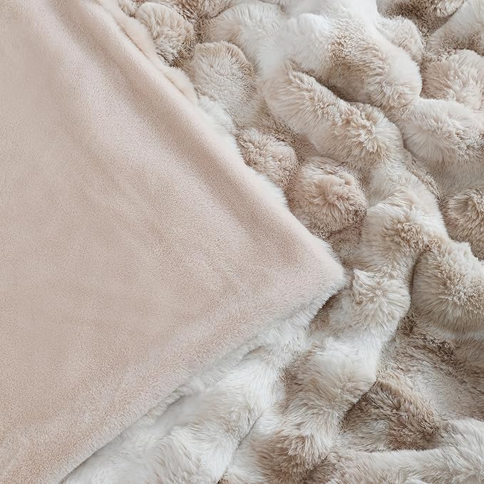 UKELER Camel Large Fluffy Bed Blankets Throws Twin Size, Cozy Shaggy Faux Fur Blanket Soft Plush Thick Throw Blanket for Bed, Couch, Sofa, Office, Camping 60''x80''