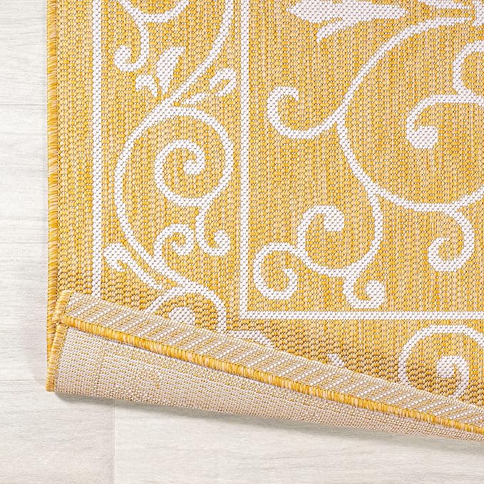 JONATHAN Y Vintage Filigree Indoor Outdoor Area Rug 5X8 Yellow/Cream, Charleston Textured Weave for Backyard, Patio, Porch, Easy-Cleaning, High Traffic, Pet-Friendly, Non-Shedding (SMB106L-5)