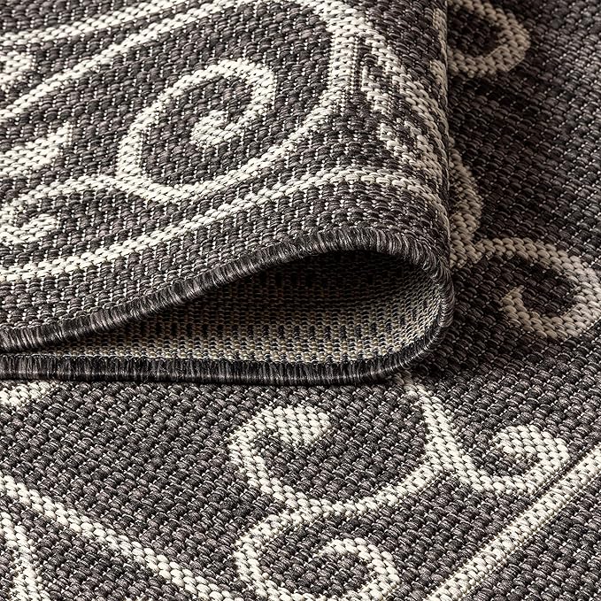 JONATHAN Y Vintage Filigree Indoor Outdoor Round Area Rug 6 Ft Black/Gray, Charleston Textured Weave for Backyard, Patio, Porch, Easy-Cleaning, High Traffic, Pet-Friendly, Non-Shedding (SMB106G-6R)